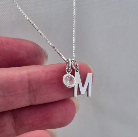 Colar Letra Personalizável e Ponto de Luz em Prata