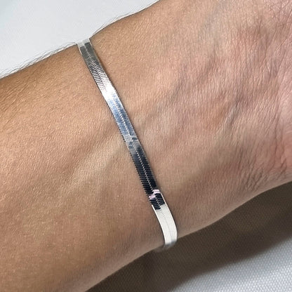 Pulseira Laminada Fita 3mm 18cm em Prata